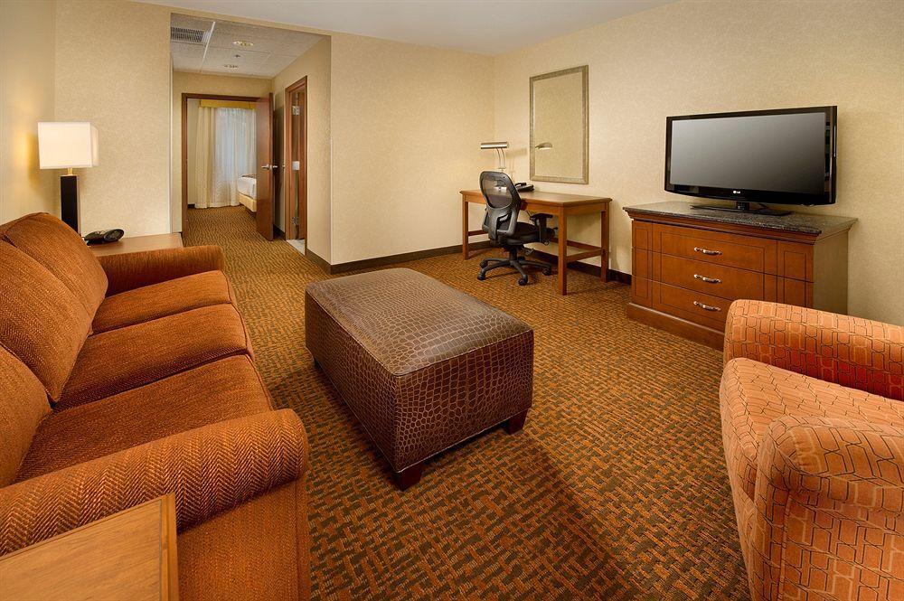 Drury Inn And Suites Denver Central Park Ngoại thất bức ảnh